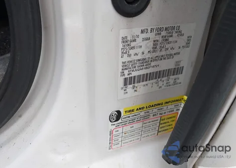 2011 Ford Expedition Limited из США, поврежденный, VIN 1FMJU2A51BEF15721